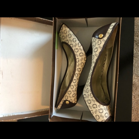 Guess heels - Picture 2 of 3